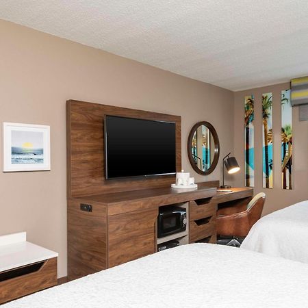 Hampton Inn & Suites Fort Myers-Colonial Boulevard Екстер'єр фото