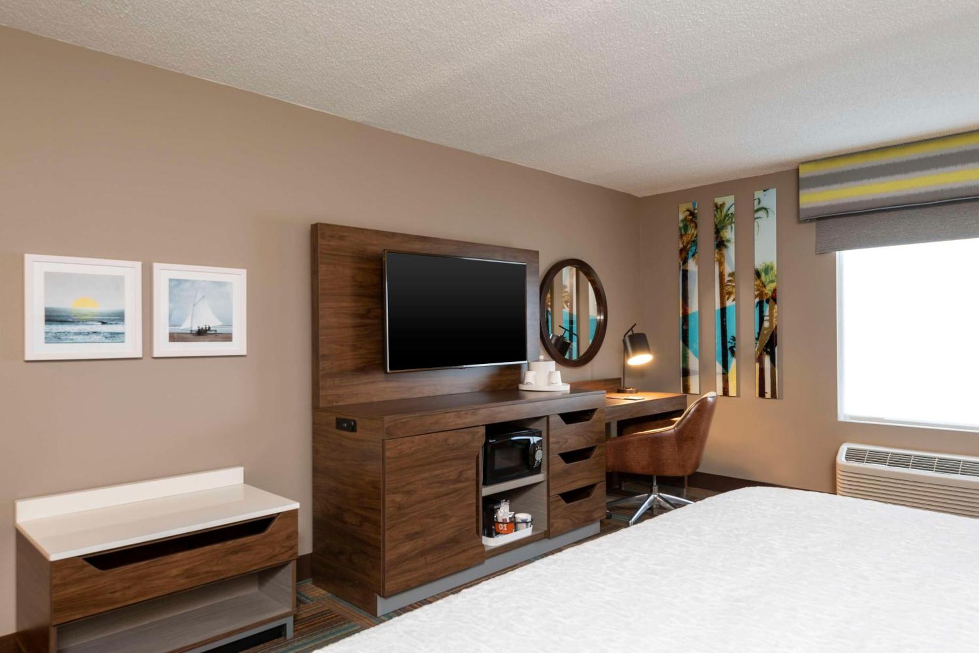 Hampton Inn & Suites Fort Myers-Colonial Boulevard Екстер'єр фото